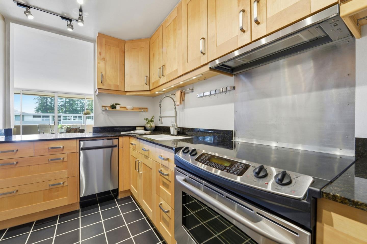 Photo #16: ML82050341 Listing: Photo #16