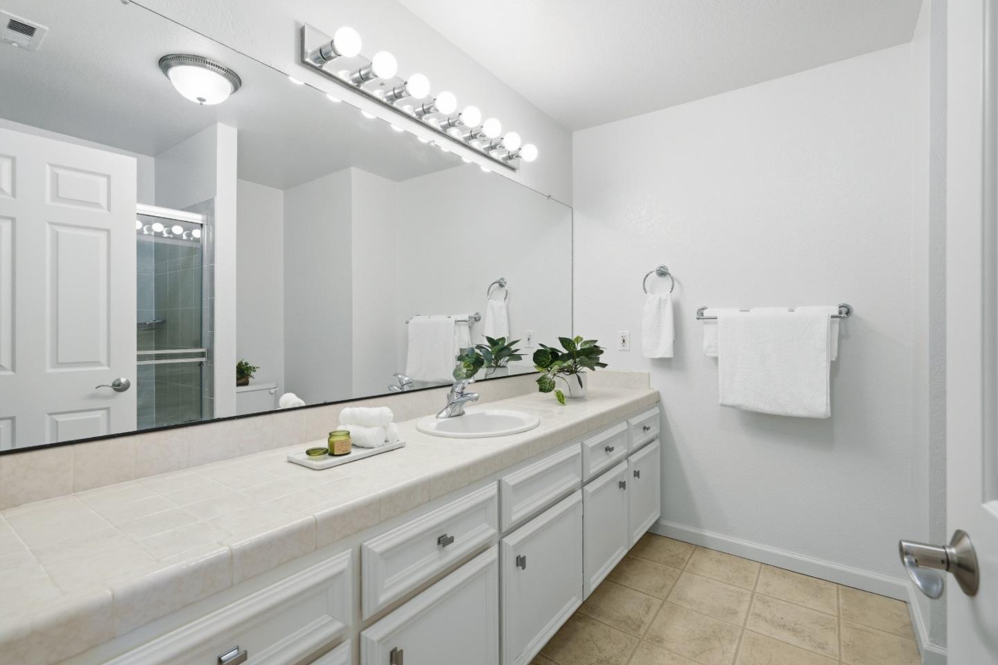 Photo #33: ML82050370 Listing: Photo #33