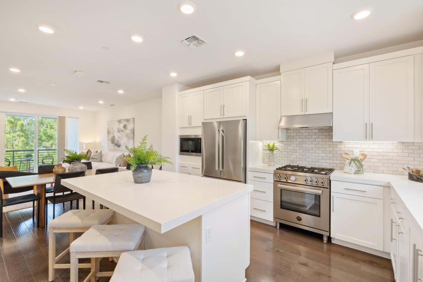 Photo #10: ML82050378 Listing: Photo #10
