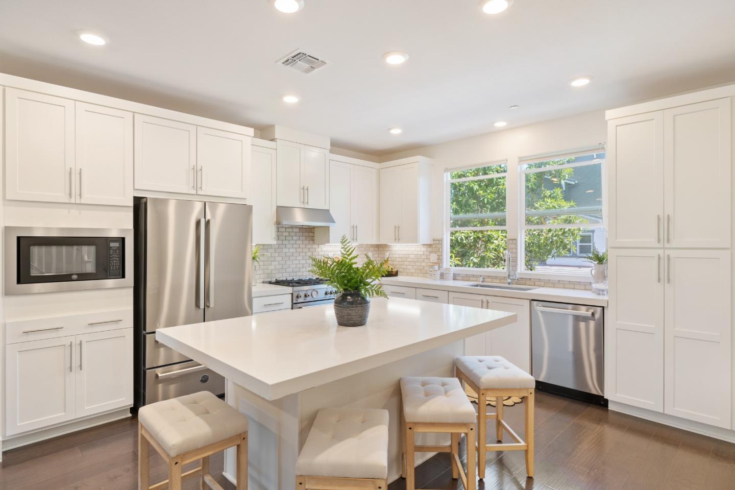 Photo #9: ML82050378 Listing: Photo #9
