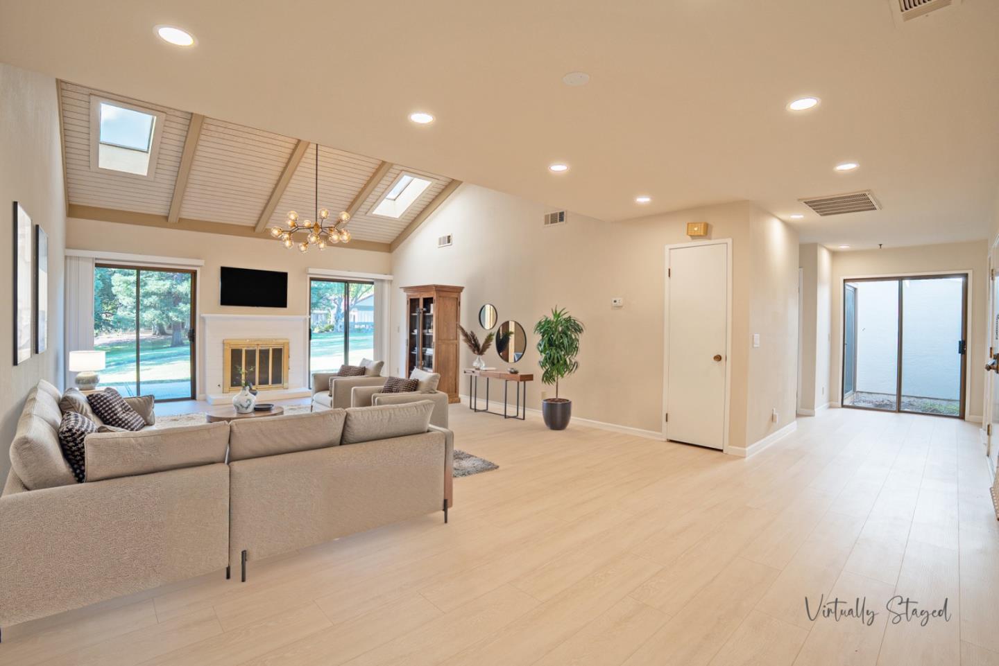 Photo #15: ML82050422 Listing: Photo #15