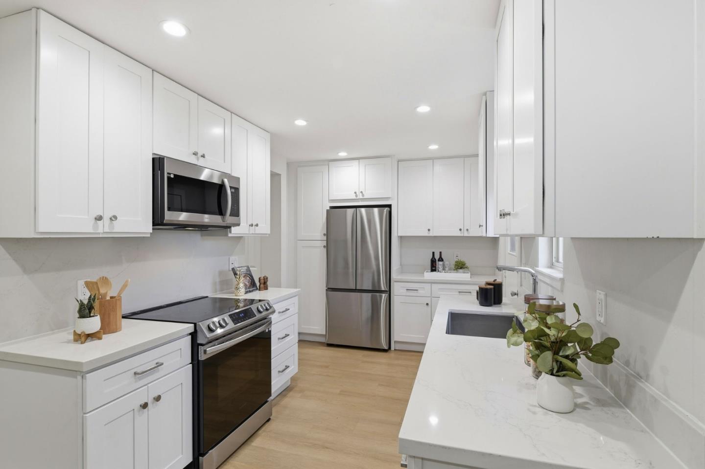 Photo #9: ML82050435 Listing: Photo #9