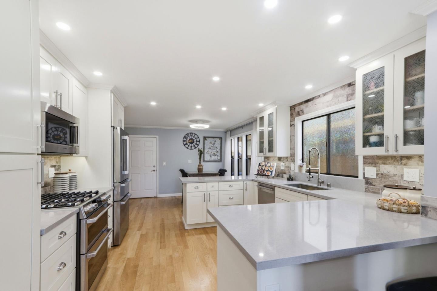 Photo #16: ML82050443 Listing: Photo #16