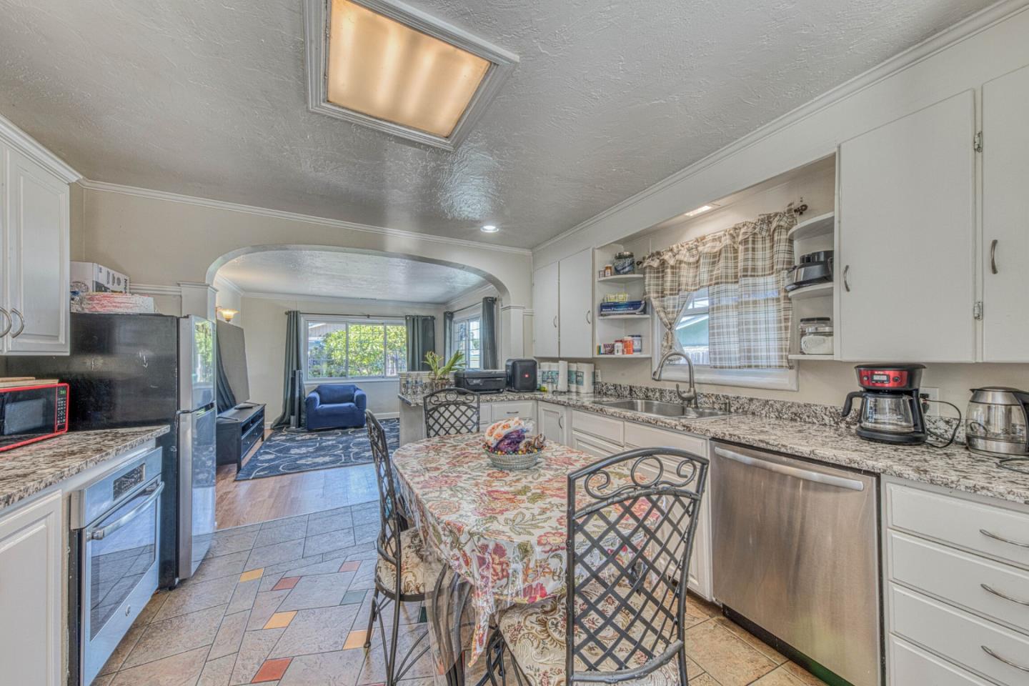 1212 Waring St, Seaside, CA 93955, Photo 7