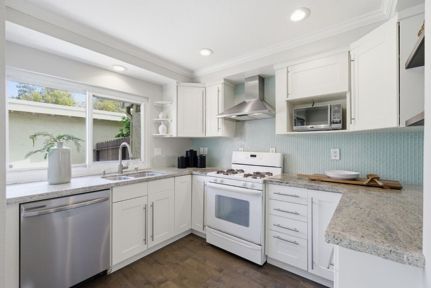 Photo #11: ML82050468 Listing: Photo #11