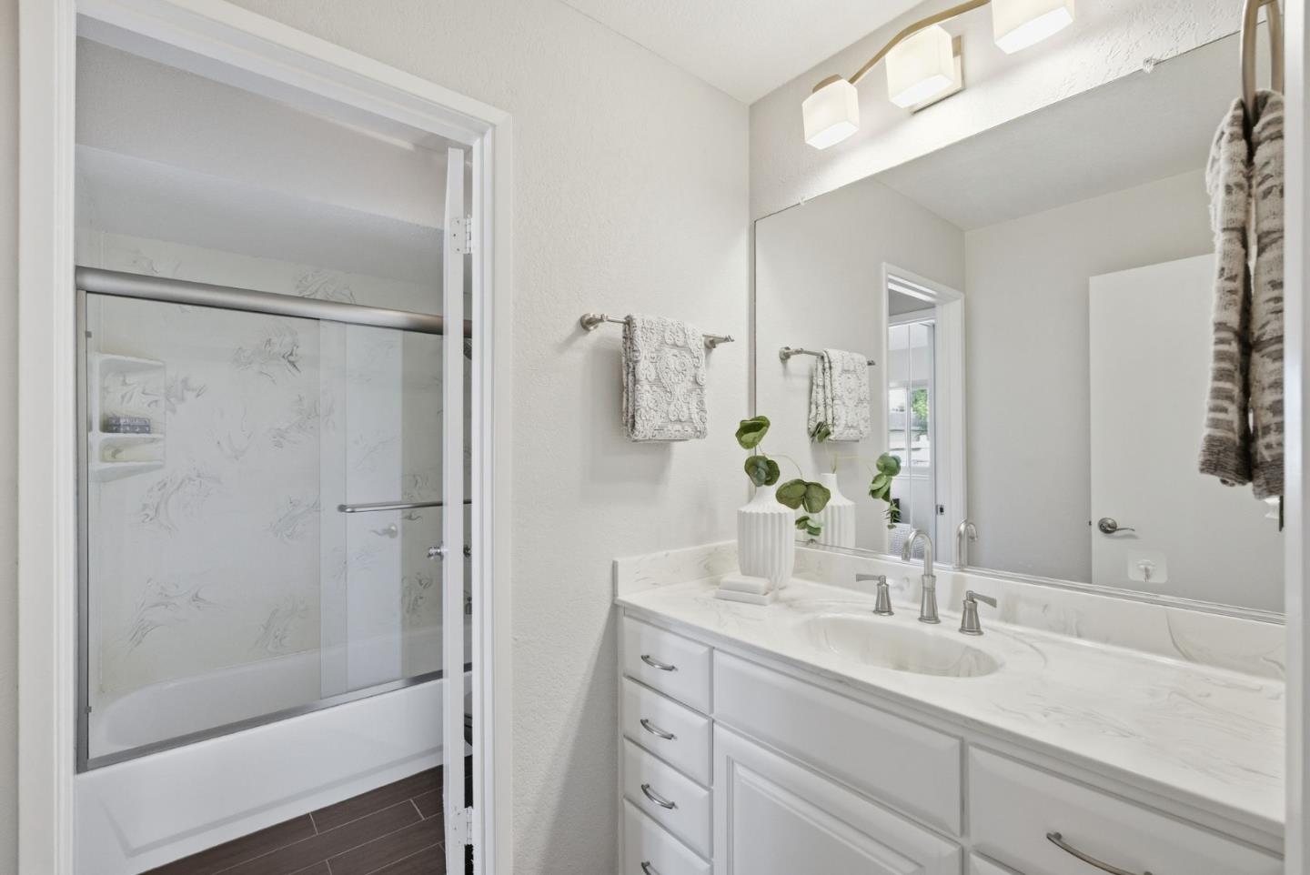 Photo #19: ML82050468 Listing: Photo #19