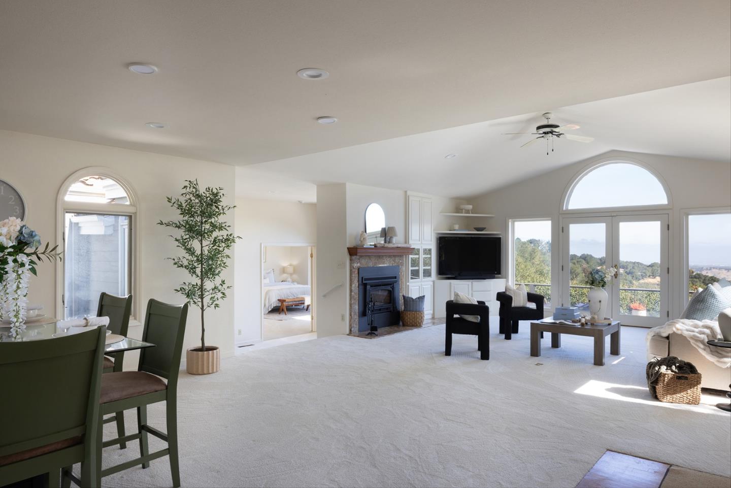 11827 Saddle RD, Monterey, CA 93940, Photo 6