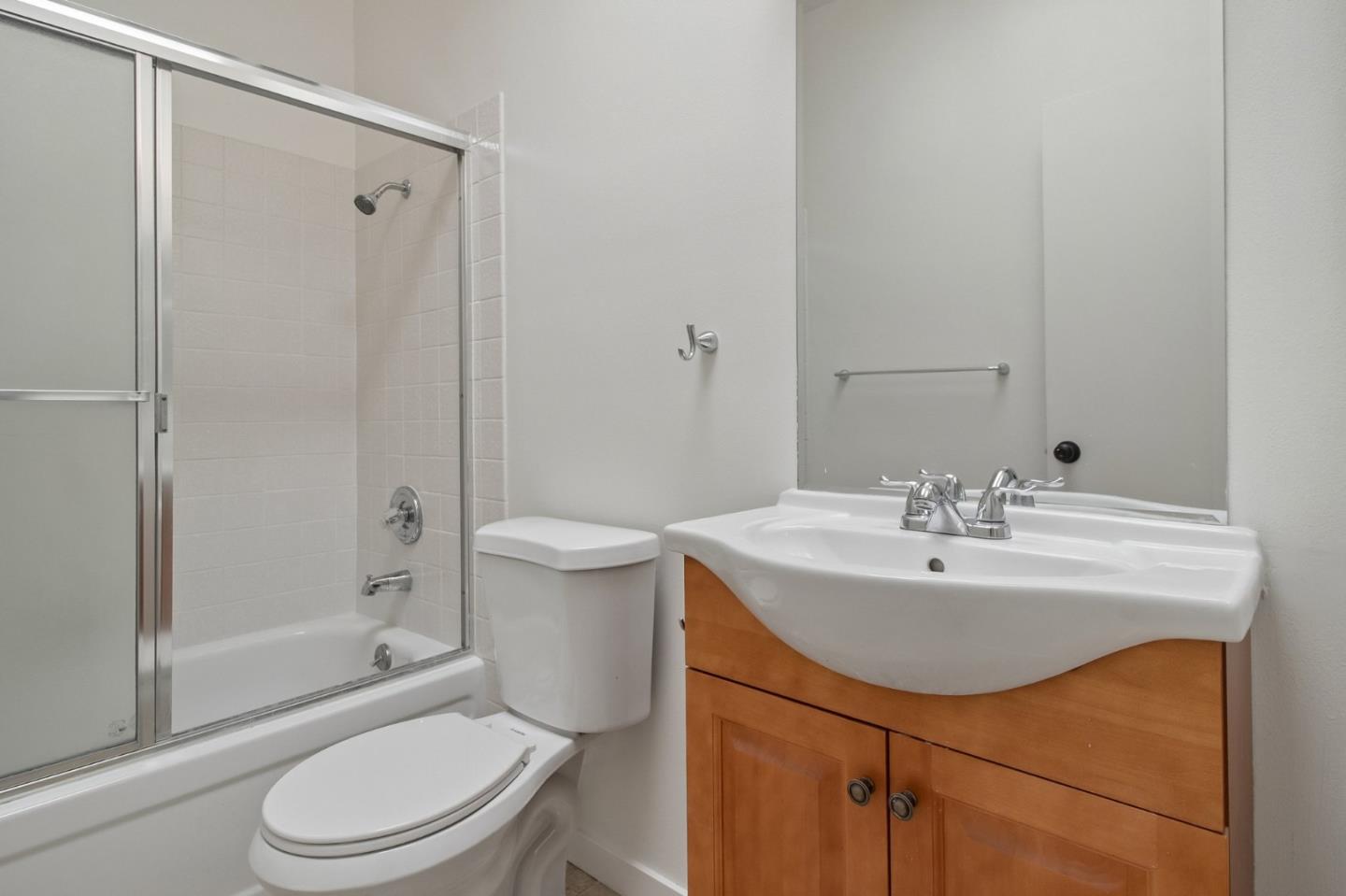 Photo #27: ML82050538 Listing: Photo #27