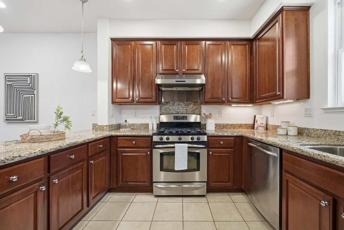Photo #7: ML82050546 Listing: Photo #7