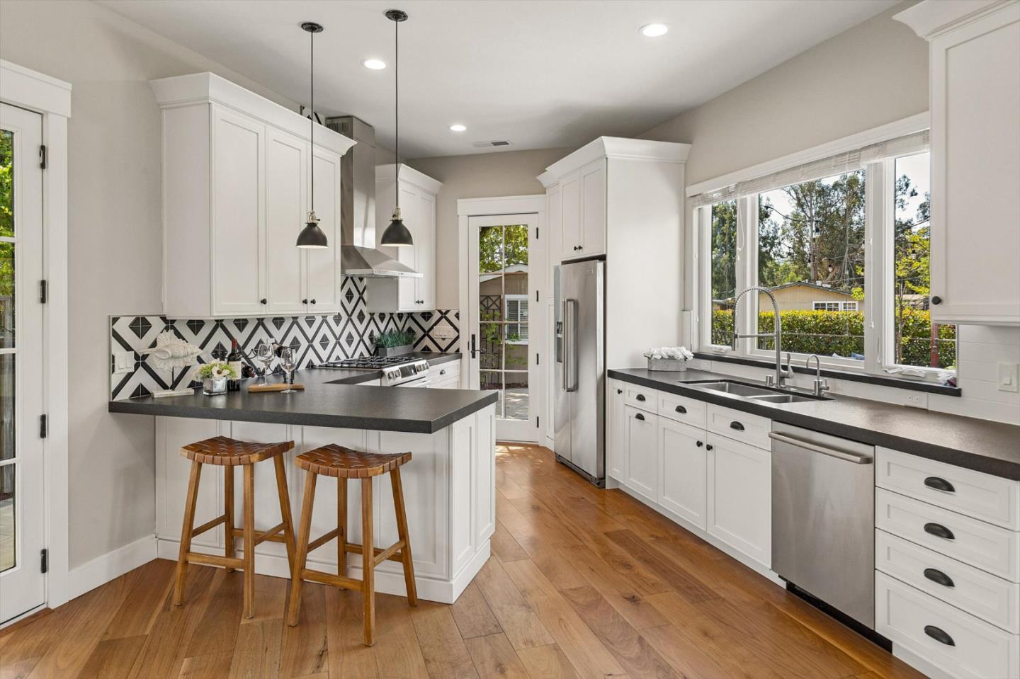 13561 MYREN DRIVE DR, SARATOGA, CA 95070  Photo 12