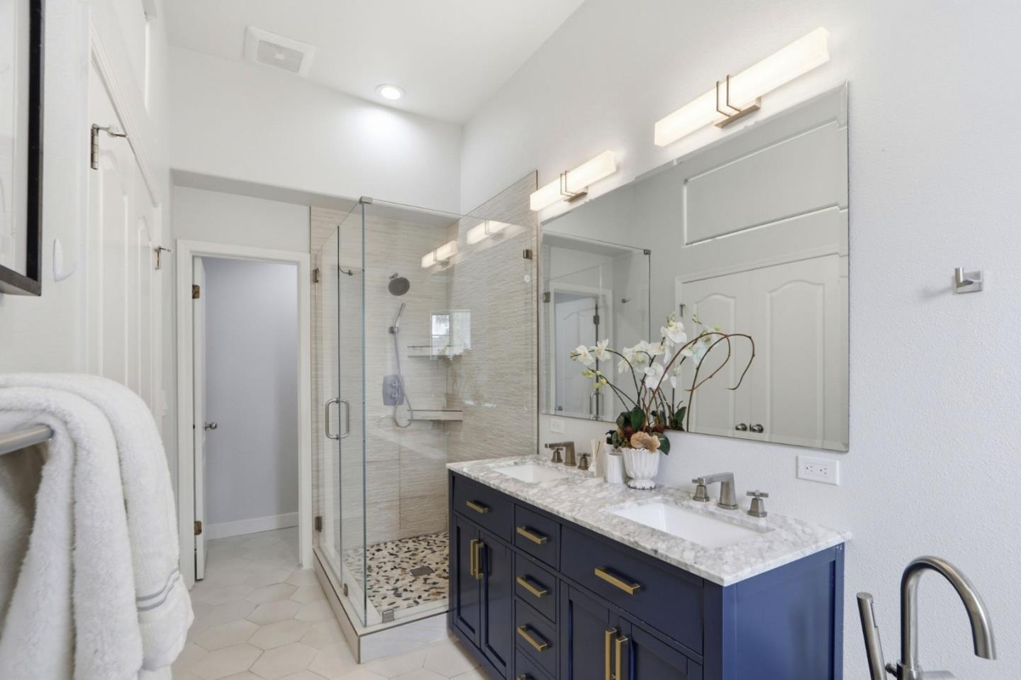 Photo #13: ML82050552 Listing: Photo #13