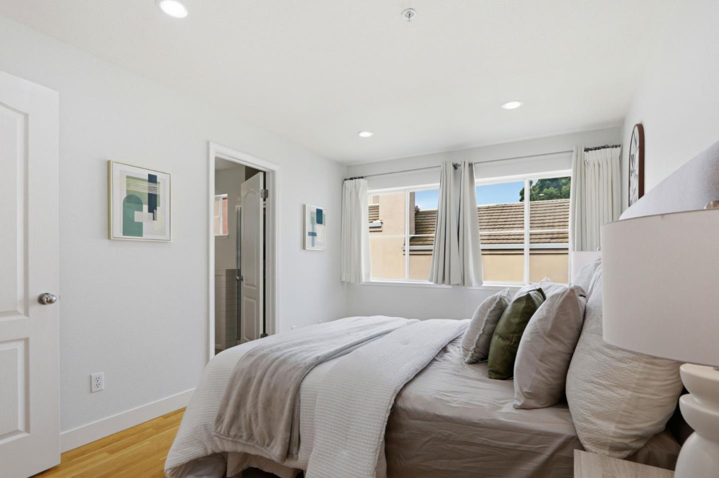 Photo #16: ML82050552 Listing: Photo #16