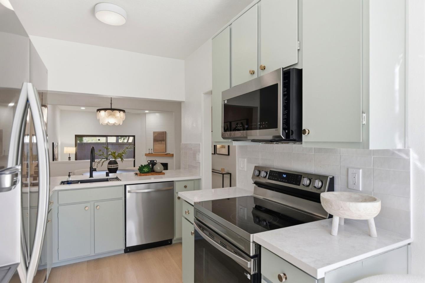Photo #10: ML82050559 Listing: Photo #10