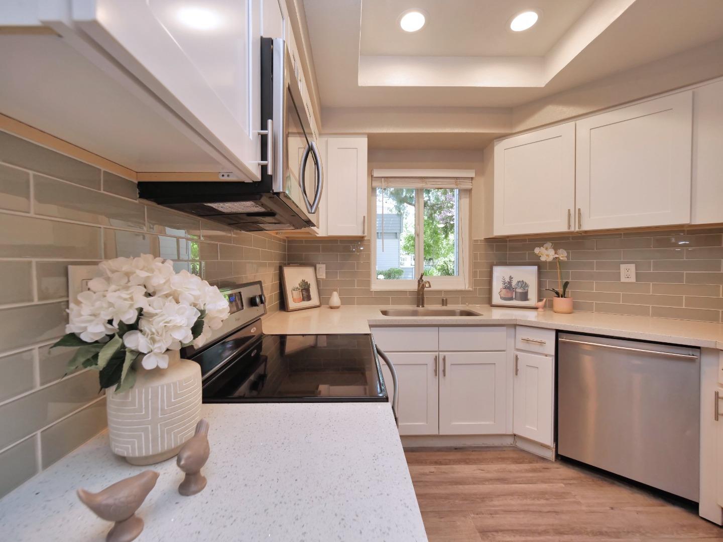 Photo #12: ML82050574 Listing: Photo #12