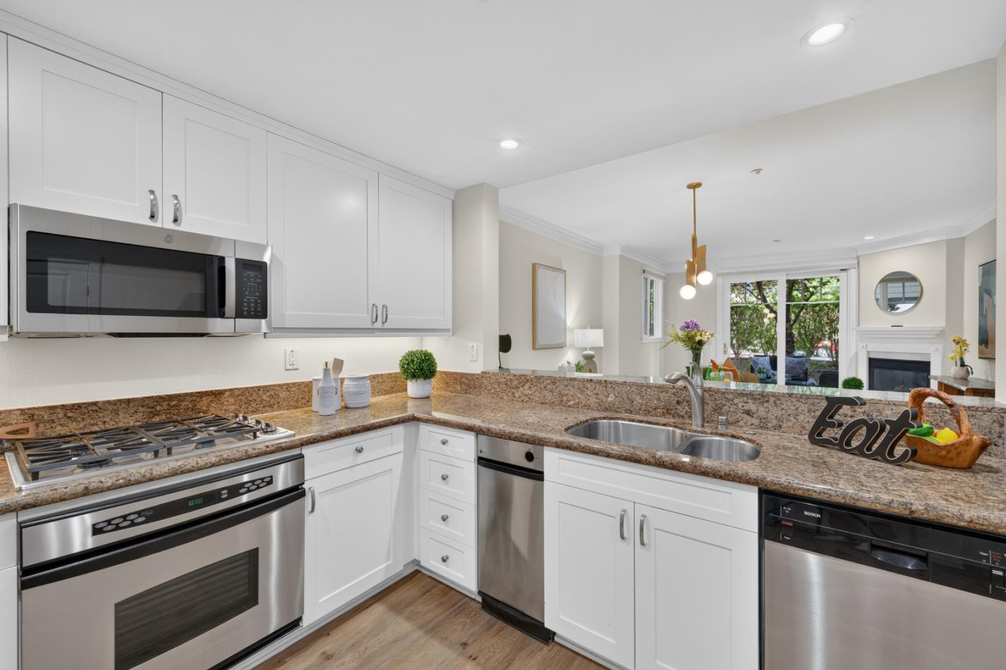 Photo #10: ML82050587 Listing: Photo #10