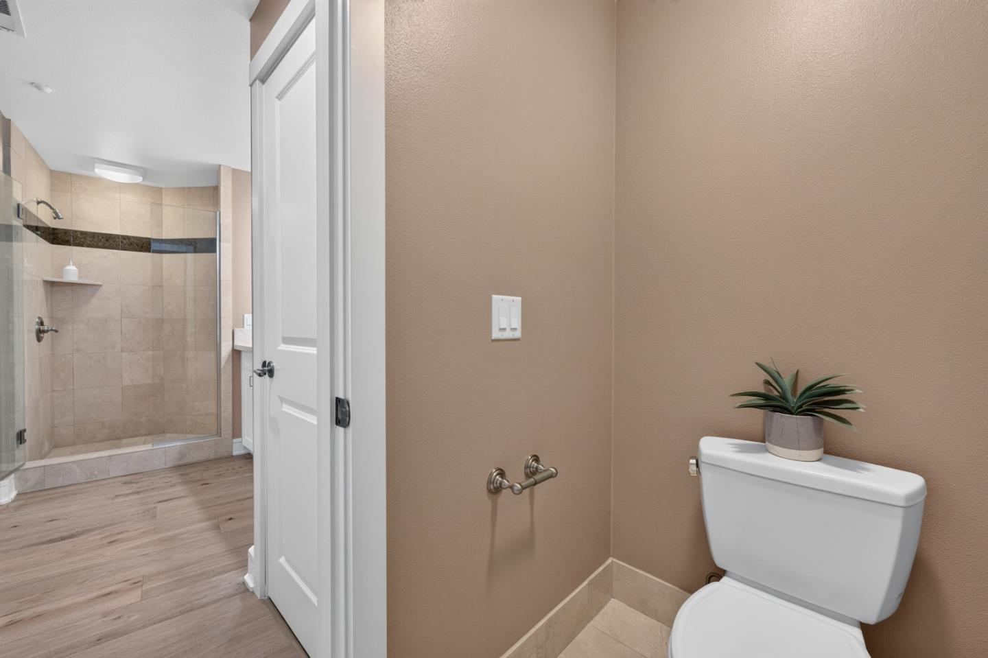 Photo #26: ML82050587 Listing: Photo #26