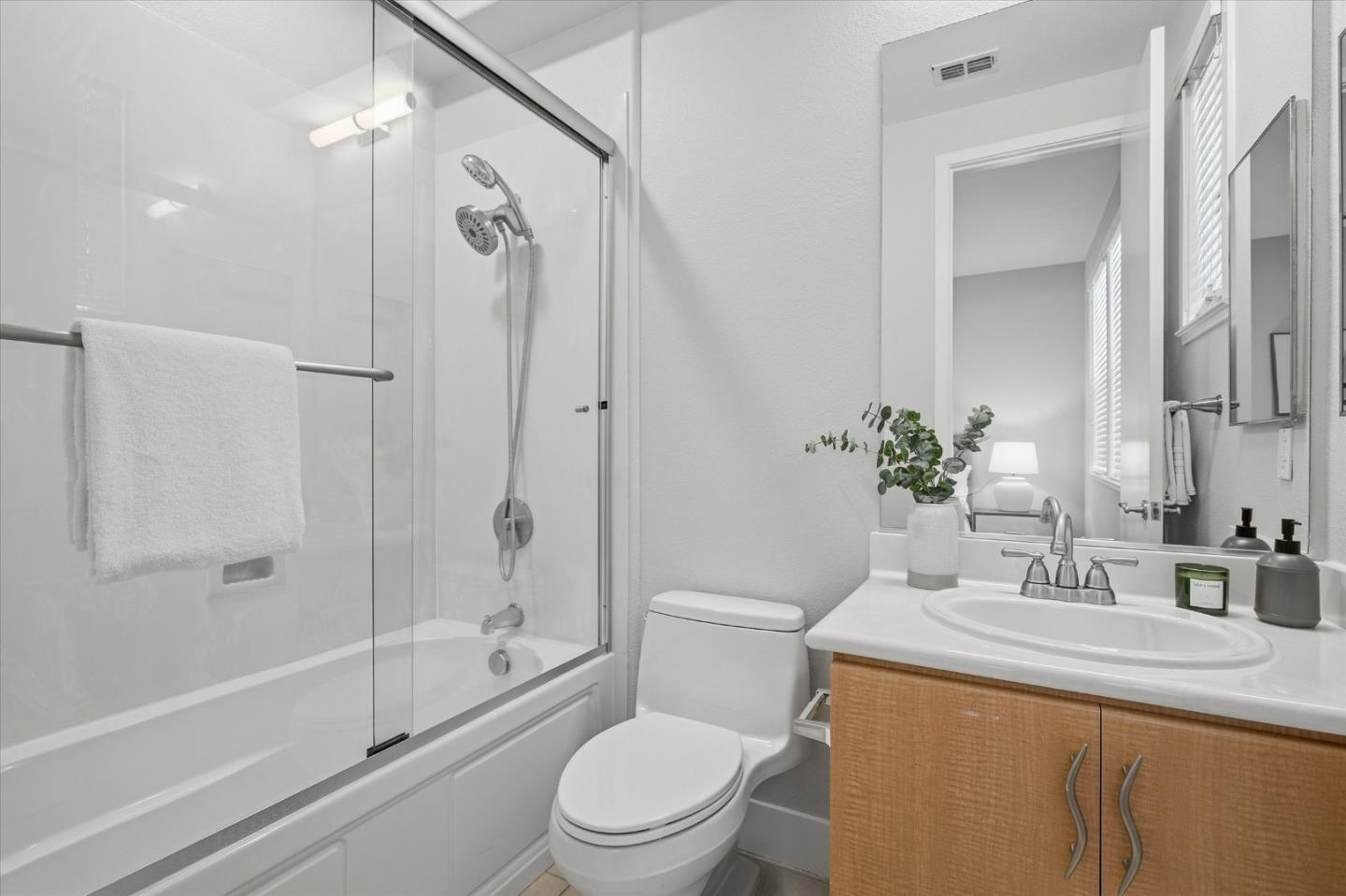 Photo #14: ML82050596 Listing: Photo #14