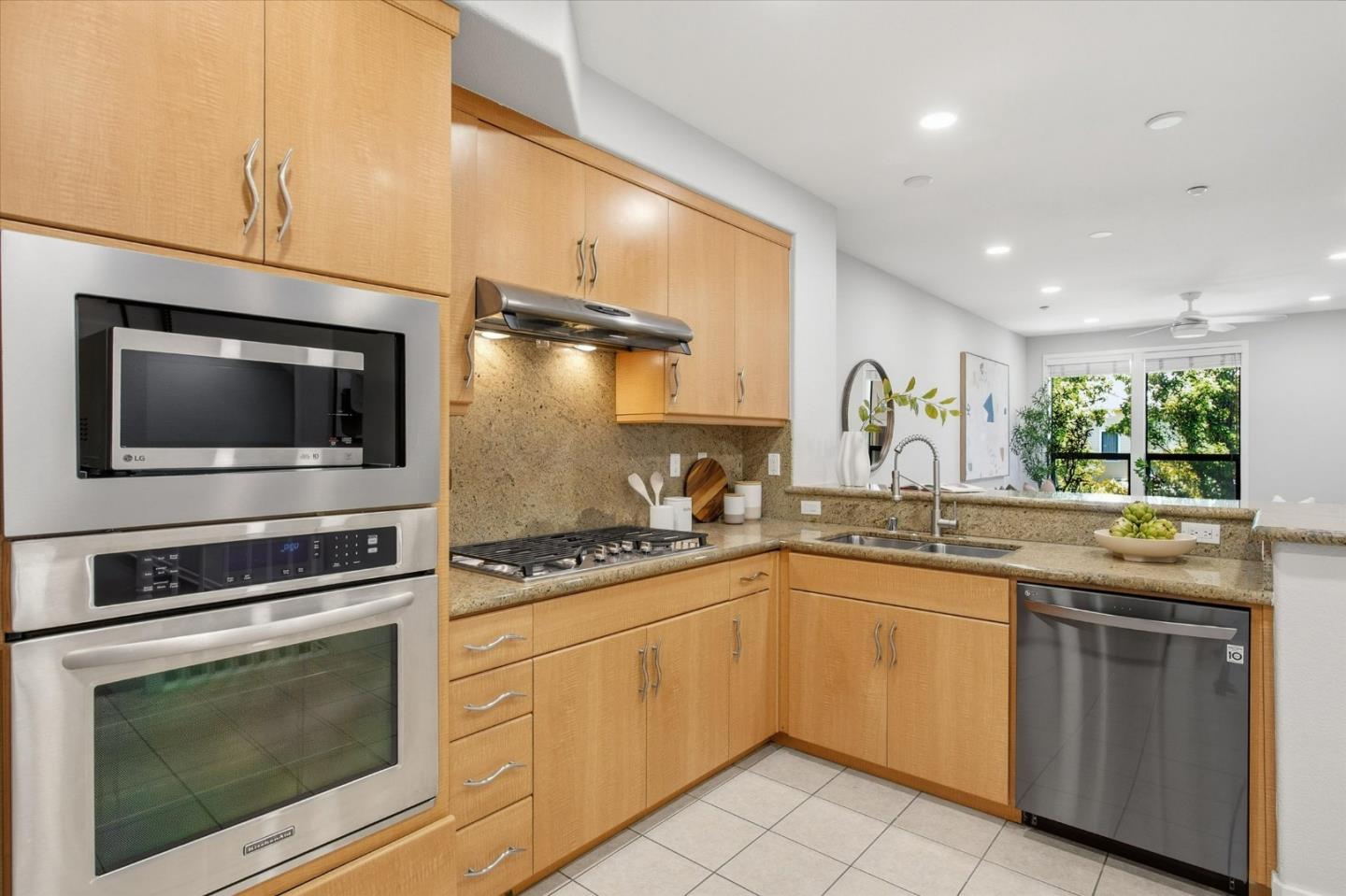 Photo #8: ML82050596 Listing: Photo #8