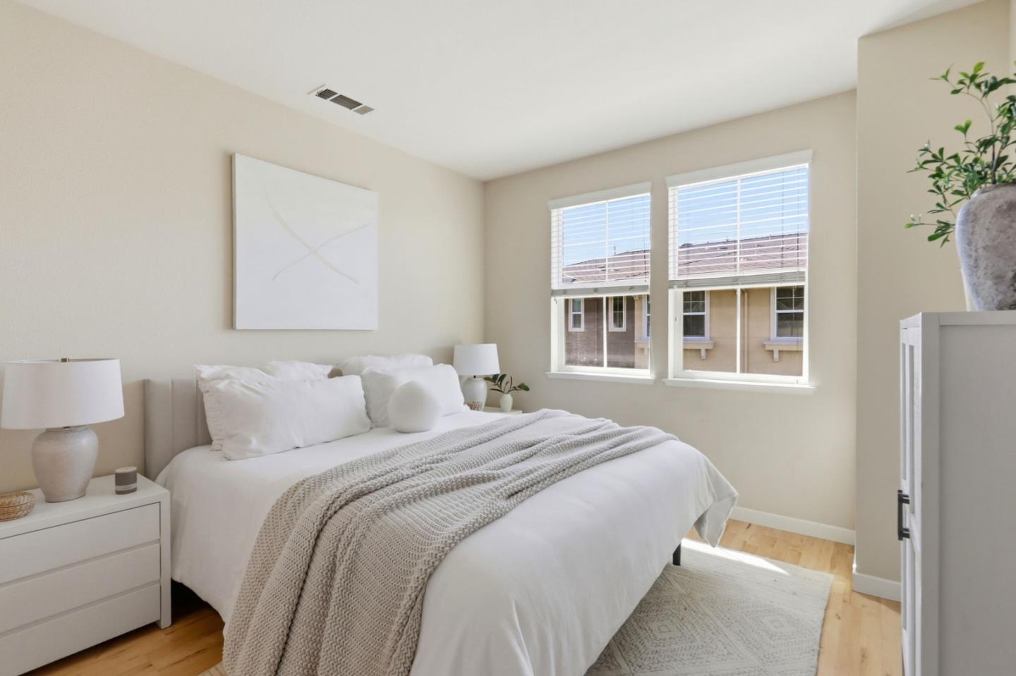 Photo #14: ML82050608 Listing: Photo #14