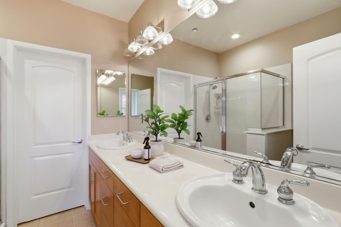 Photo #23: ML82050608 Listing: Photo #23
