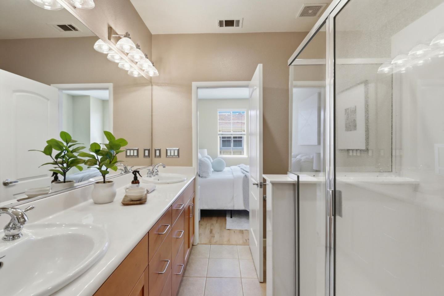Photo #25: ML82050608 Listing: Photo #25