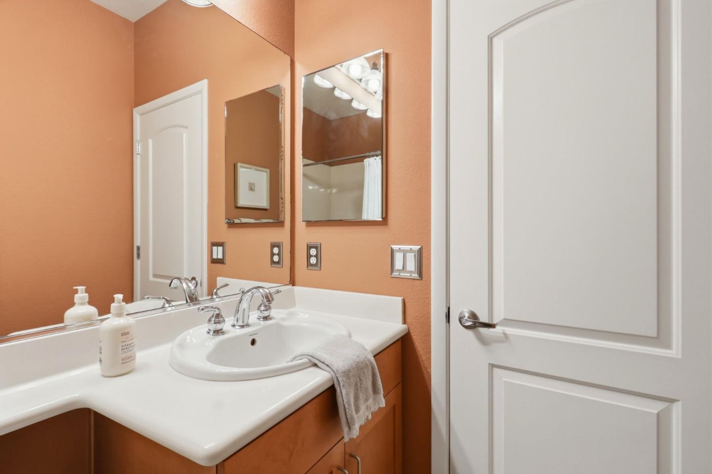 Photo #27: ML82050608 Listing: Photo #27