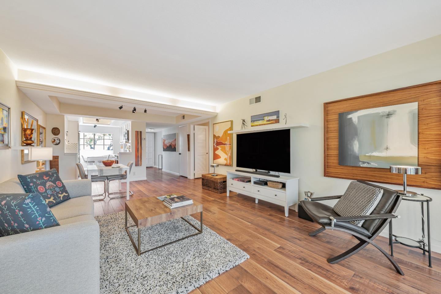 Photo #11: ML82050642 Listing: Photo #11