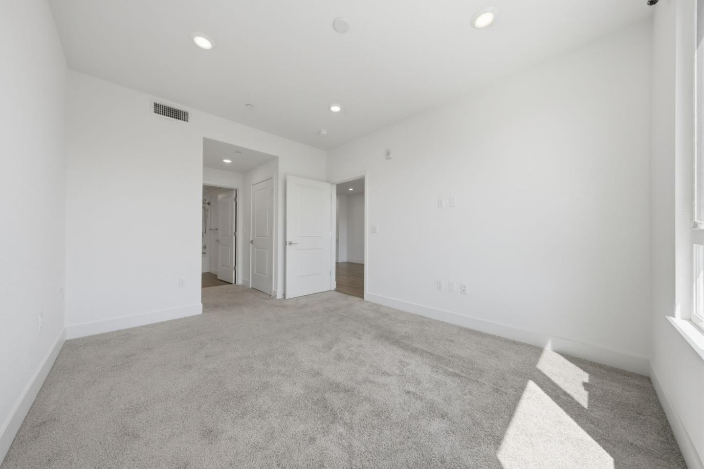 Photo #13: ML82050654 Listing: Photo #13
