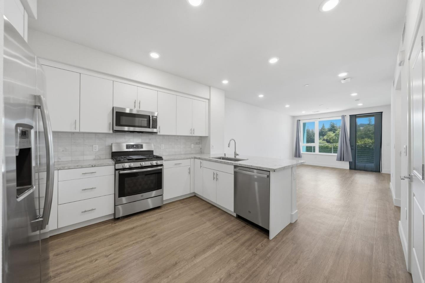 Photo #3: ML82050654 Listing: Photo #3