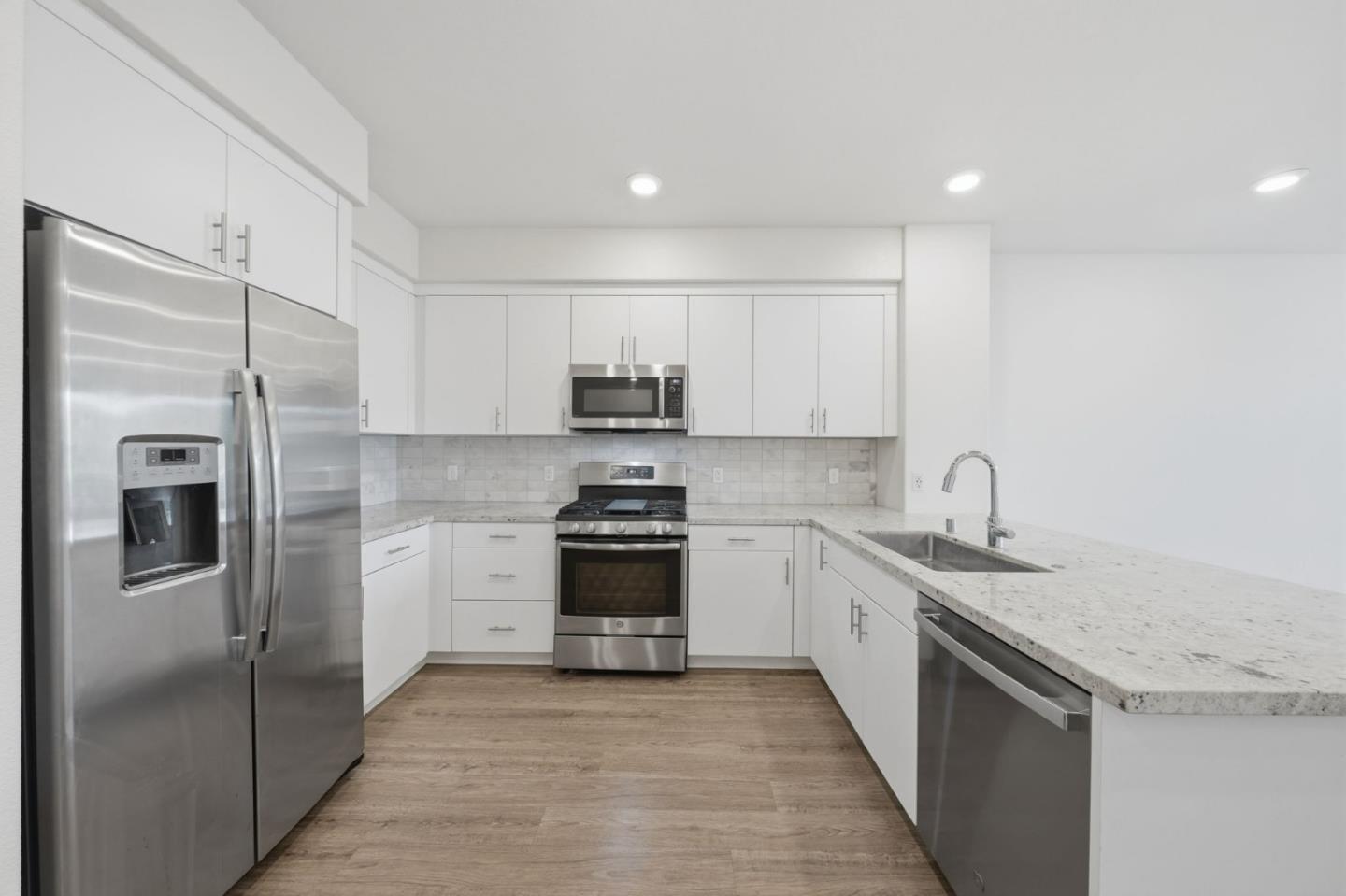 Photo #6: ML82050654 Listing: Photo #6