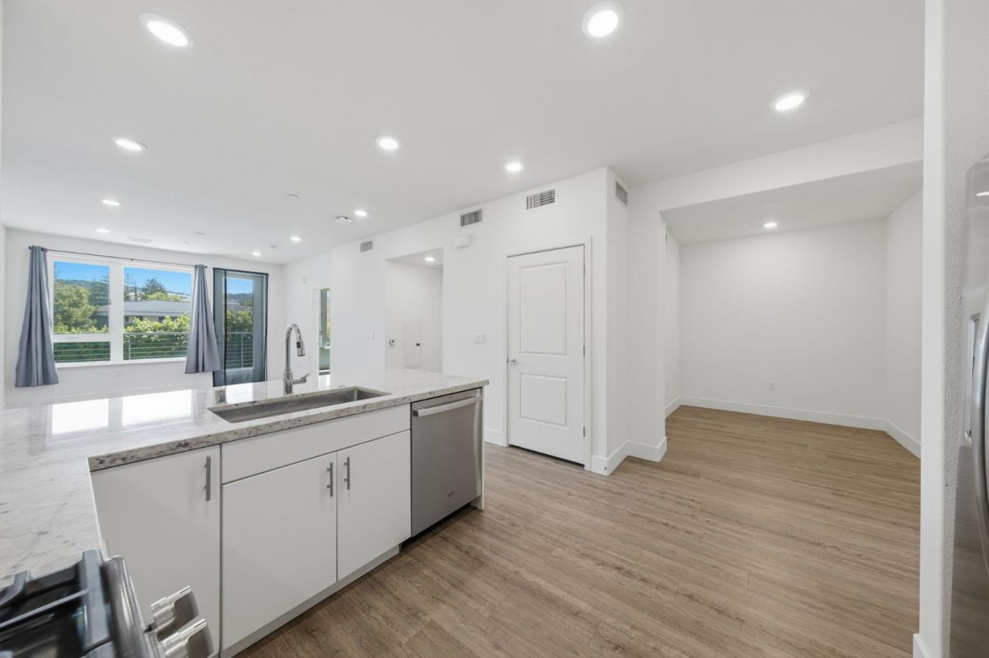 Photo #7: ML82050654 Listing: Photo #7