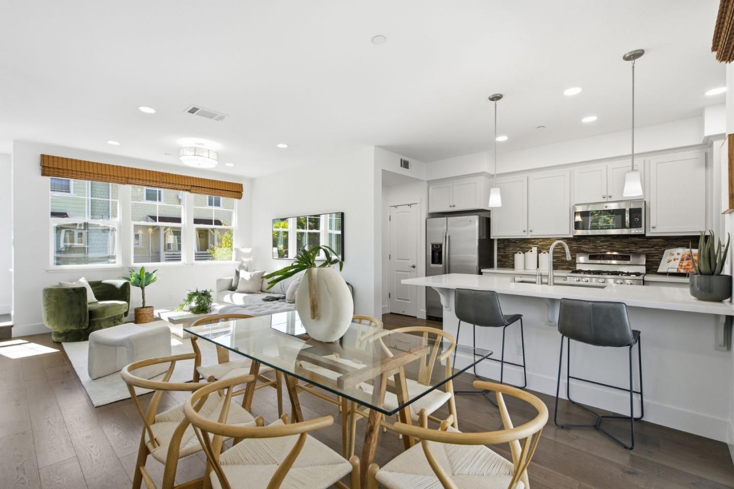 Photo #12: ML82050670 Listing: Photo #12