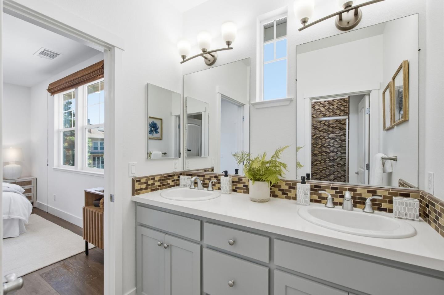 Photo #22: ML82050670 Listing: Photo #22