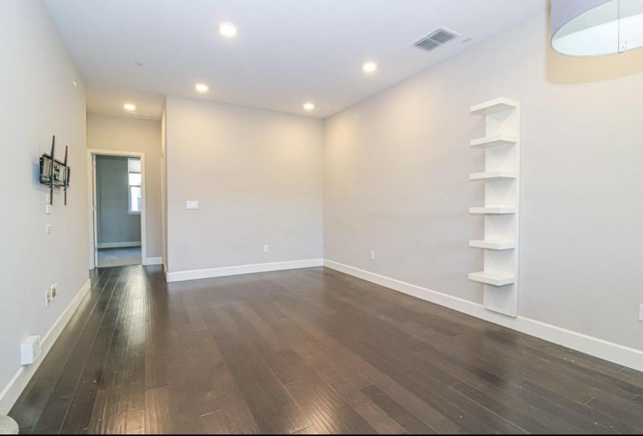 Photo #3: ML82050693 Listing: Photo #3