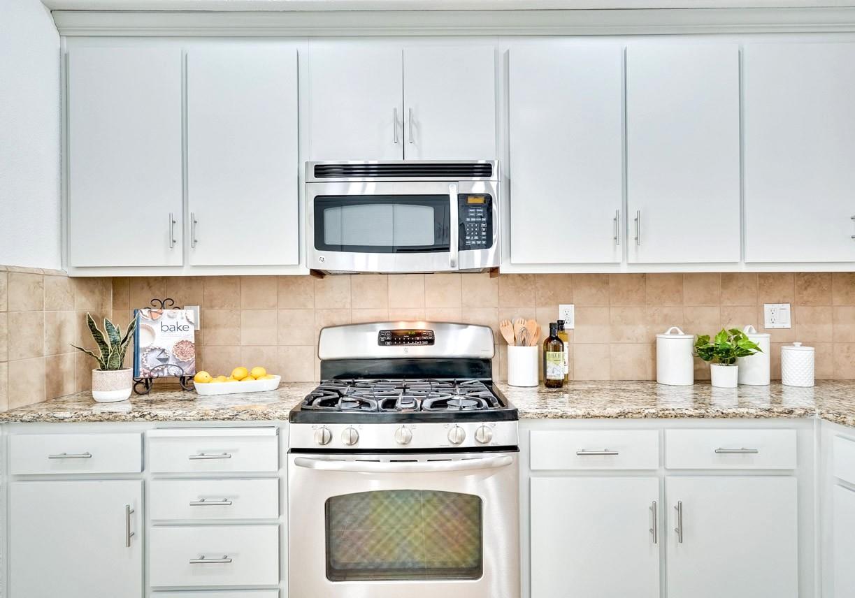 Photo #5: ML82050776 Listing: Photo #5