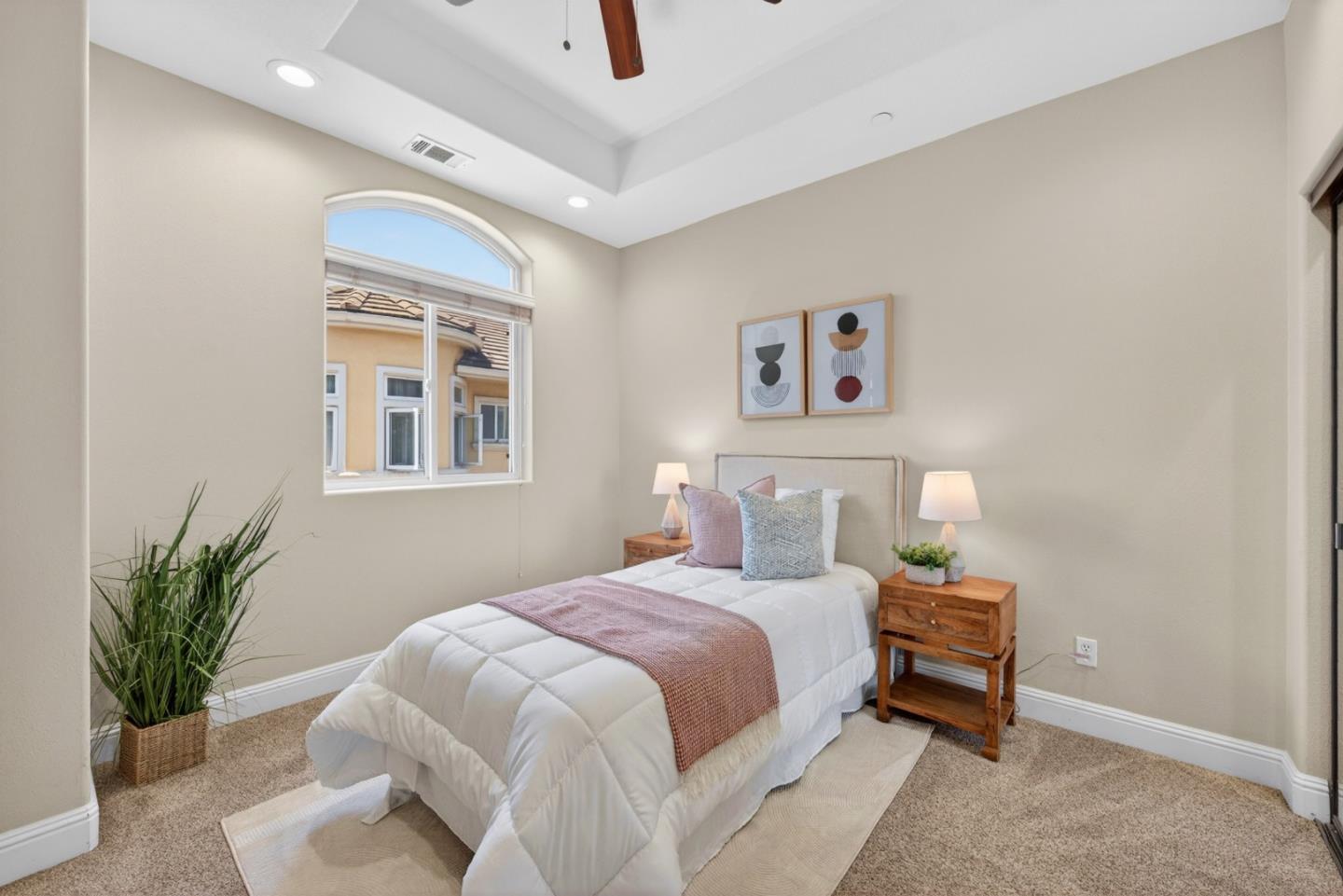 Photo #17: ML82050799 Listing: Photo #17
