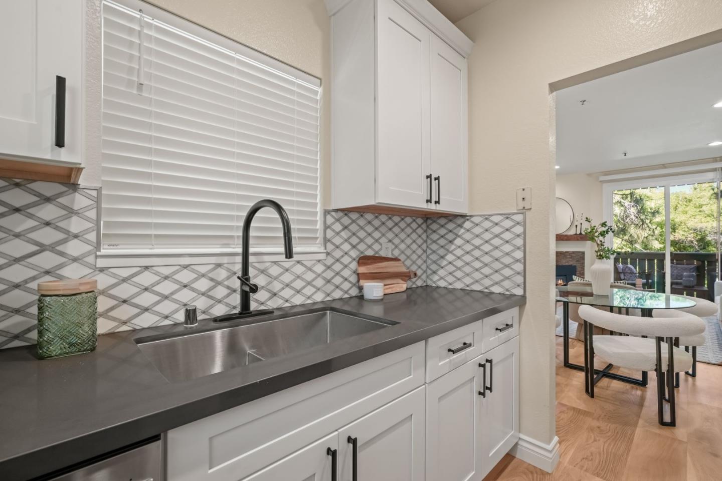 Photo #7: ML82050801 Listing: Photo #7