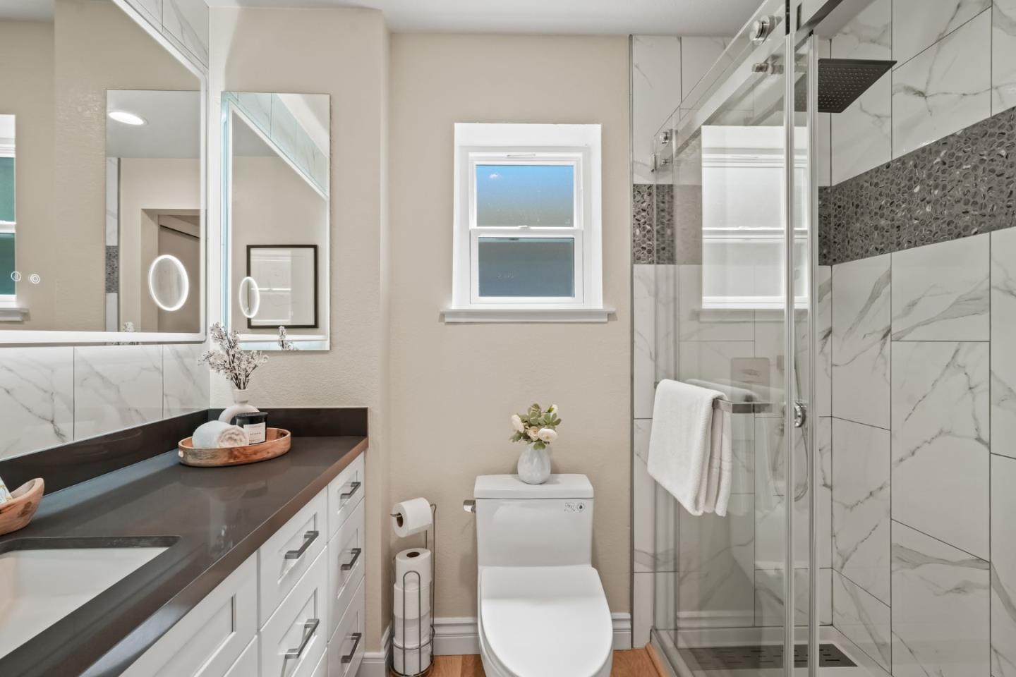 Photo #8: ML82050801 Listing: Photo #8