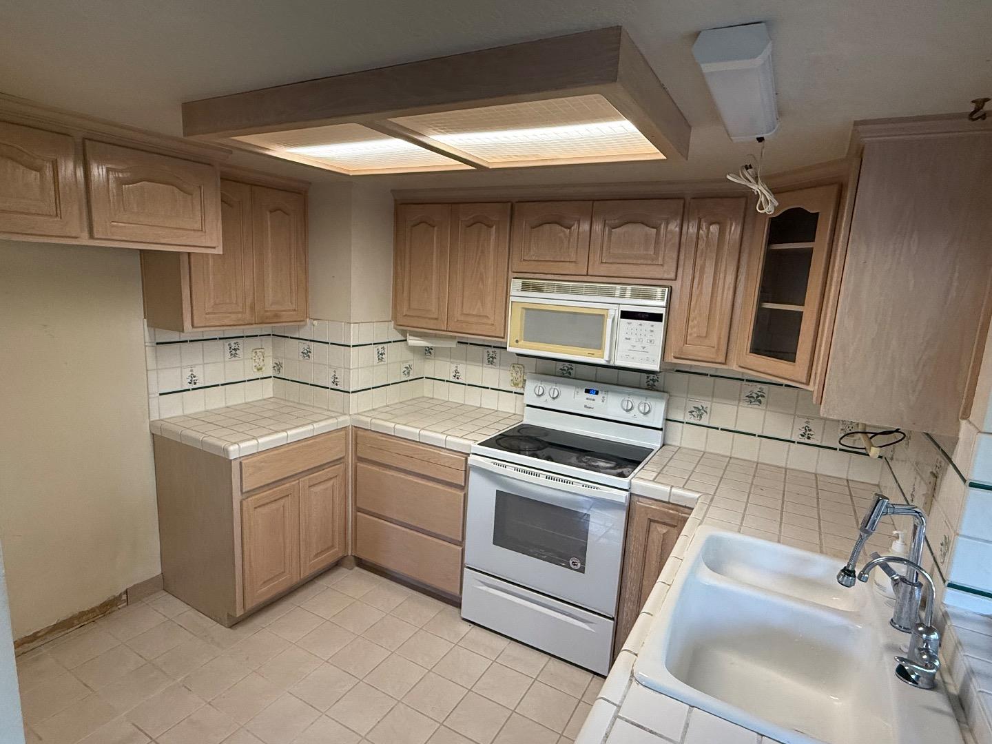 Photo #10: ML82050802 Listing: Photo #10
