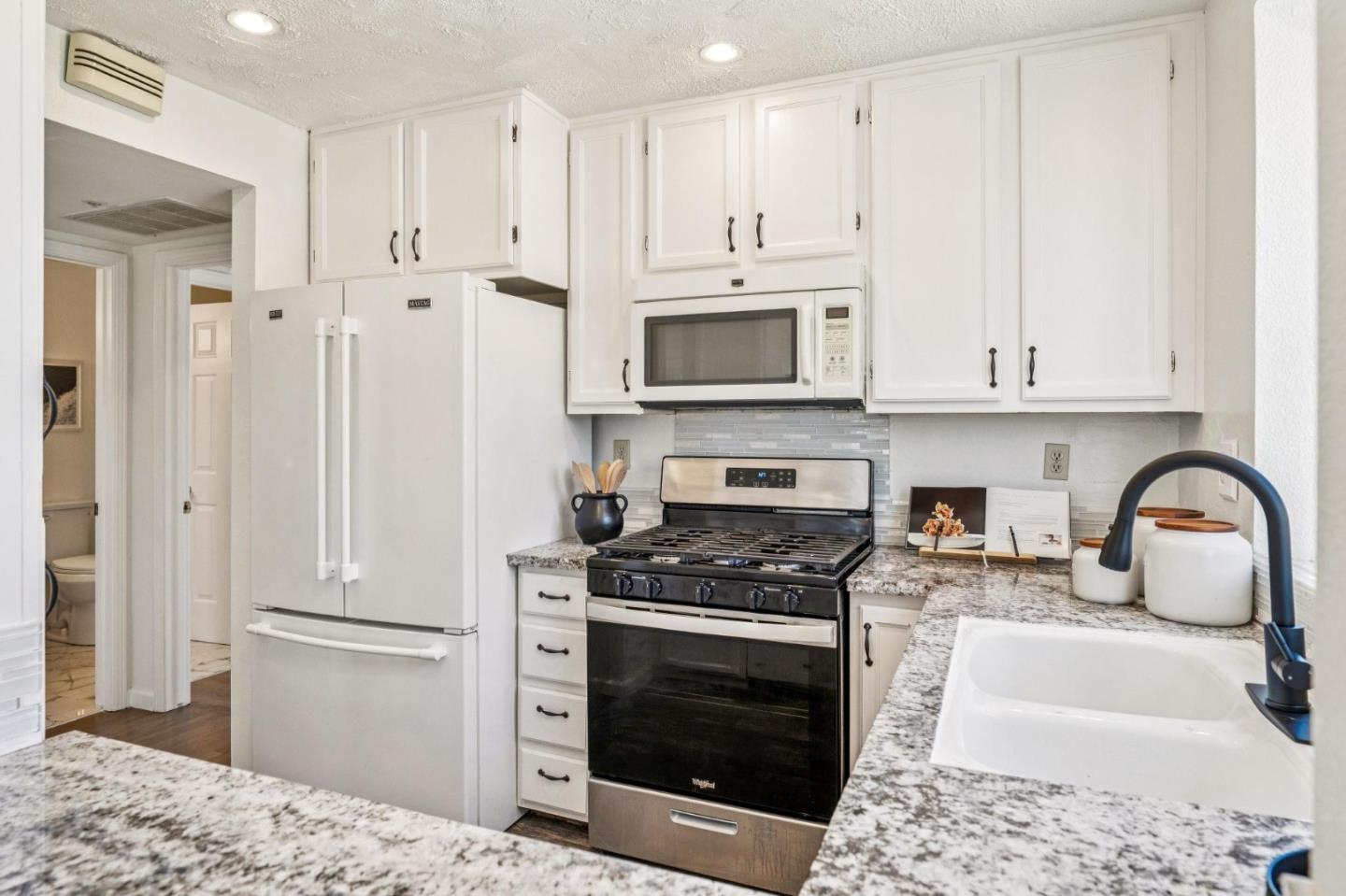 Photo #18: ML82050804 Listing: Photo #18