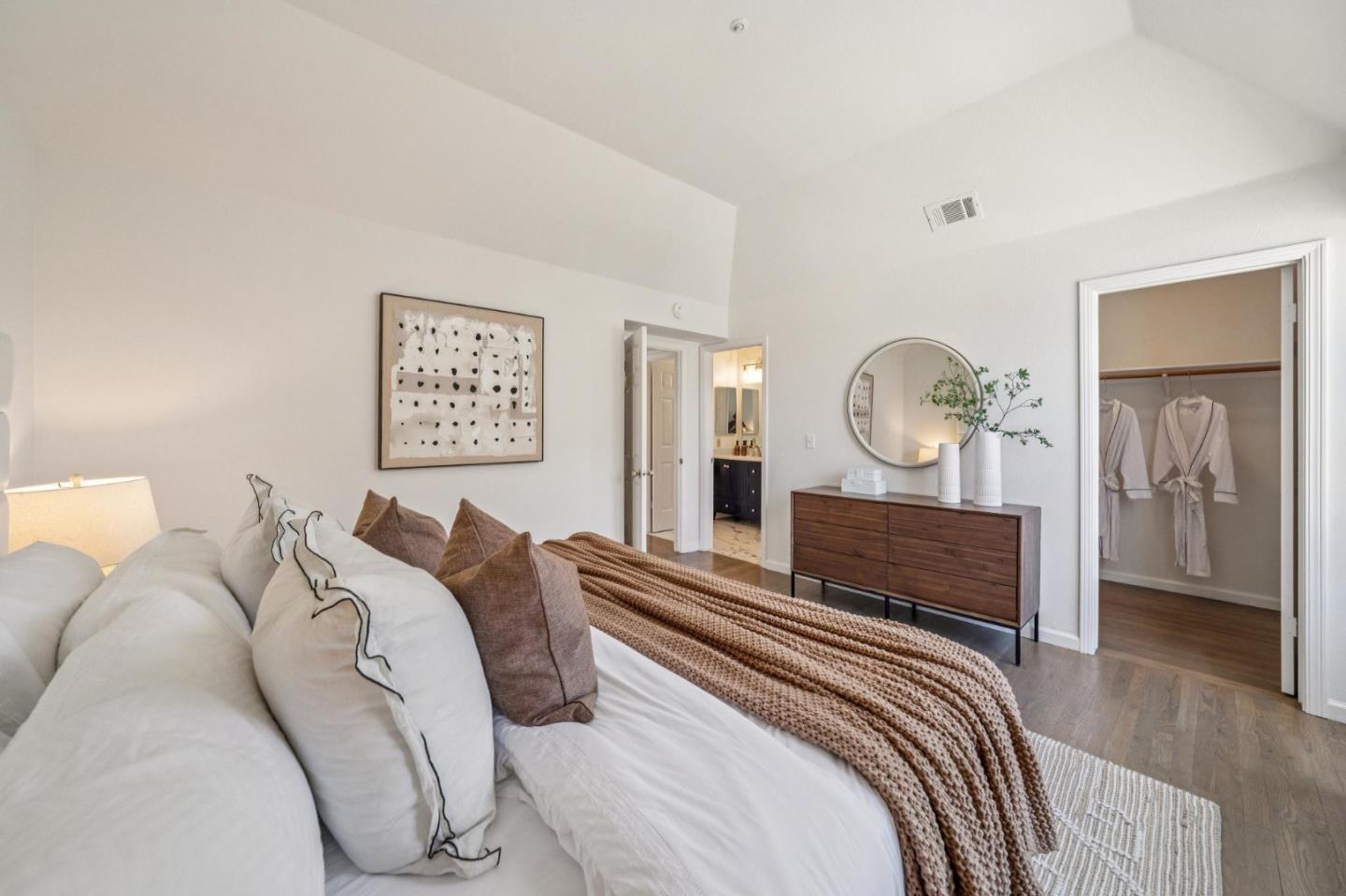 Photo #23: ML82050804 Listing: Photo #23