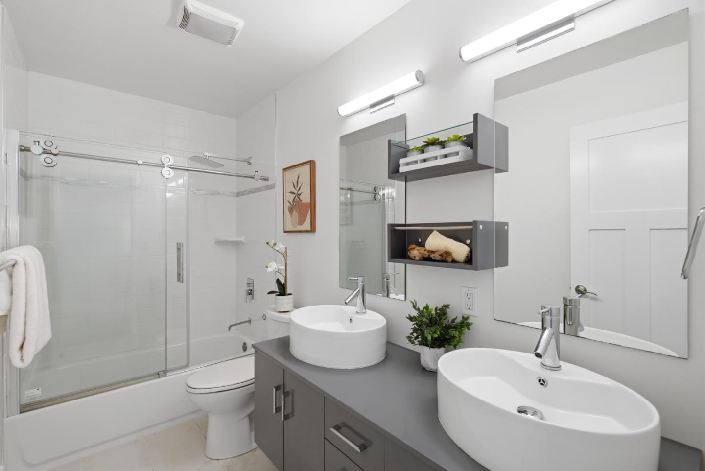 Photo #16: ML82050808 Listing: Photo #16