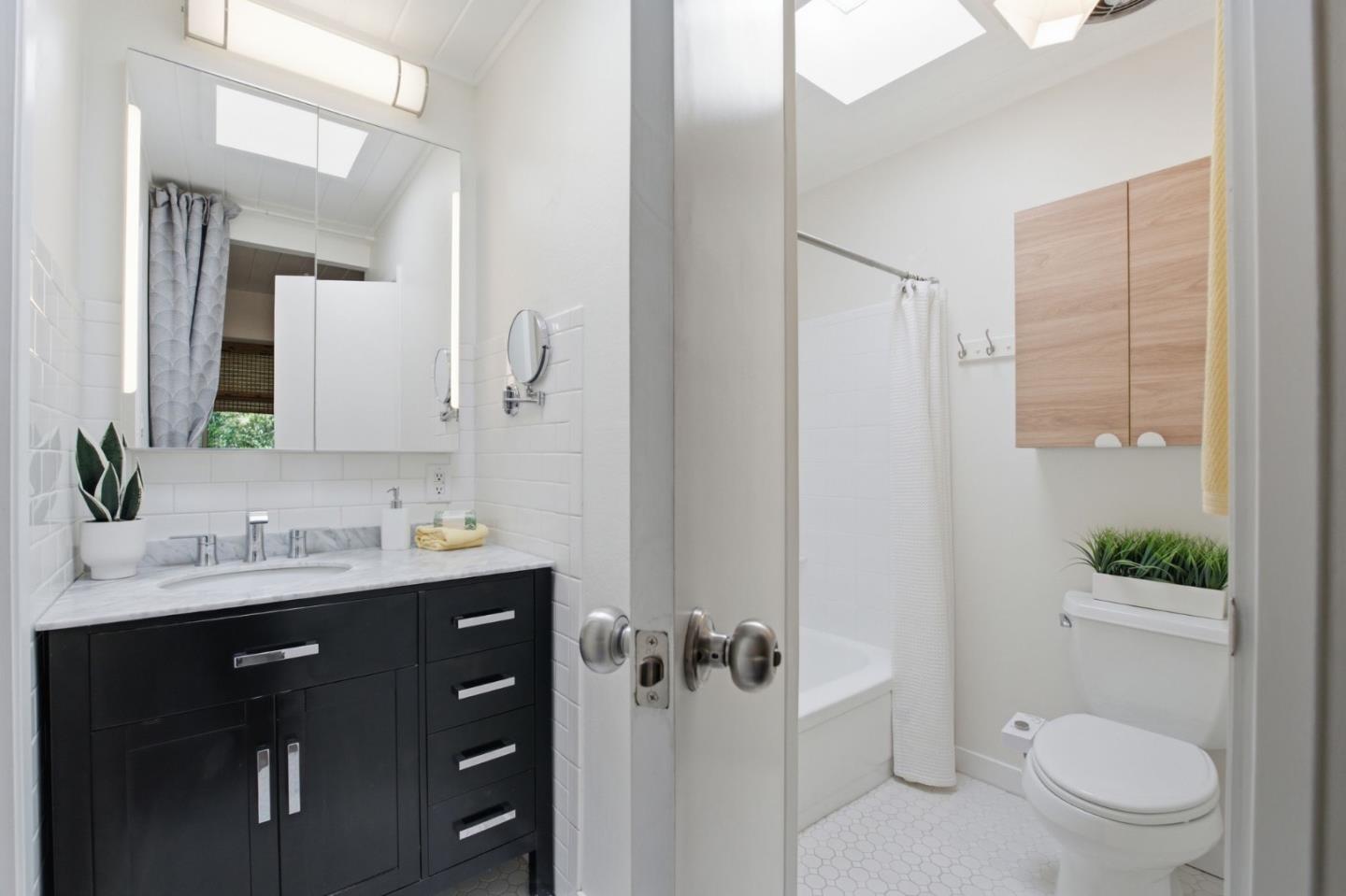 Photo #12: ML82050809 Listing: Photo #12