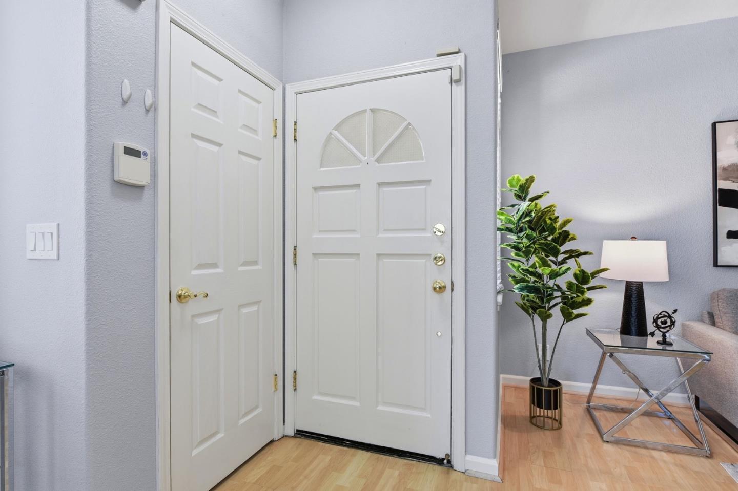 Photo #8: ML82050822 Listing: Photo #8