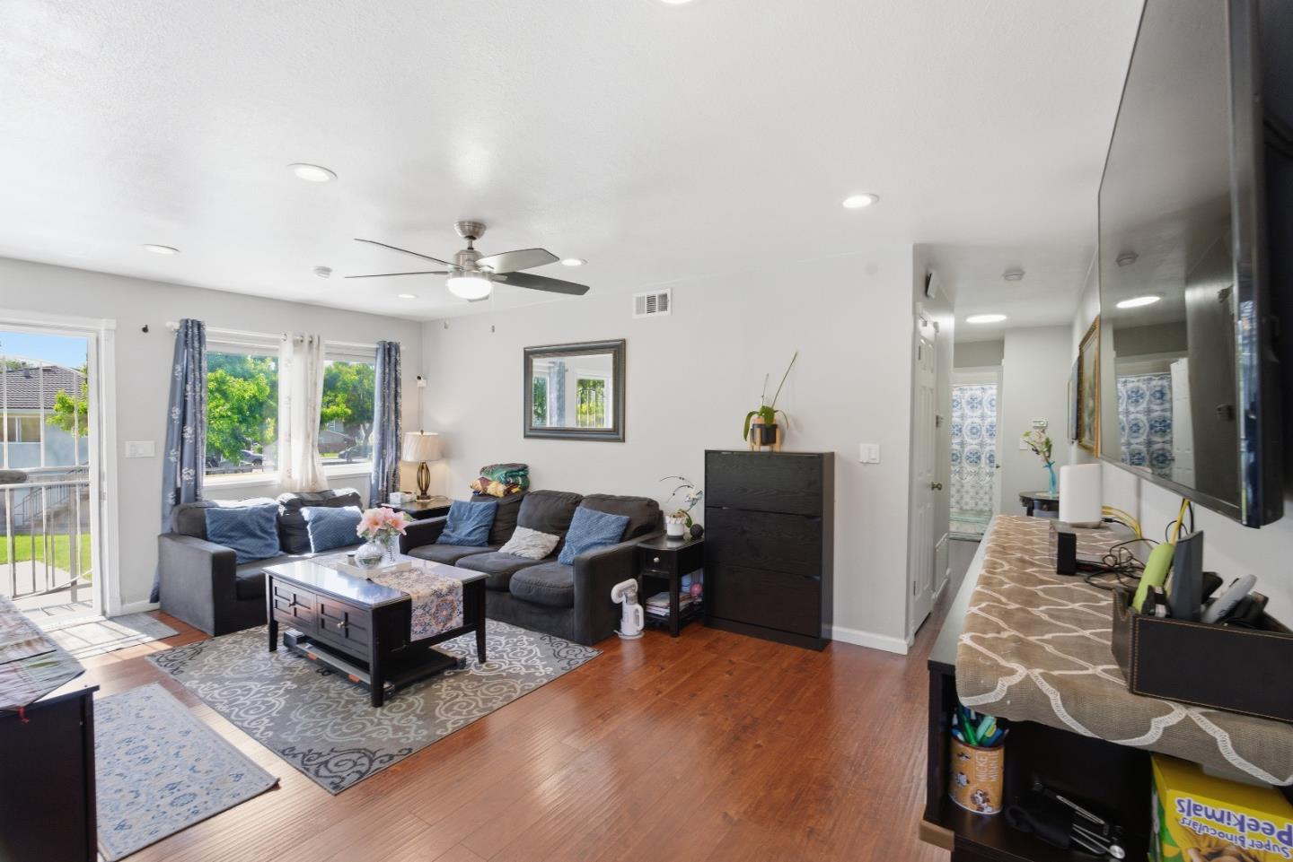 Photo #5: ML82050827 Listing: Photo #5