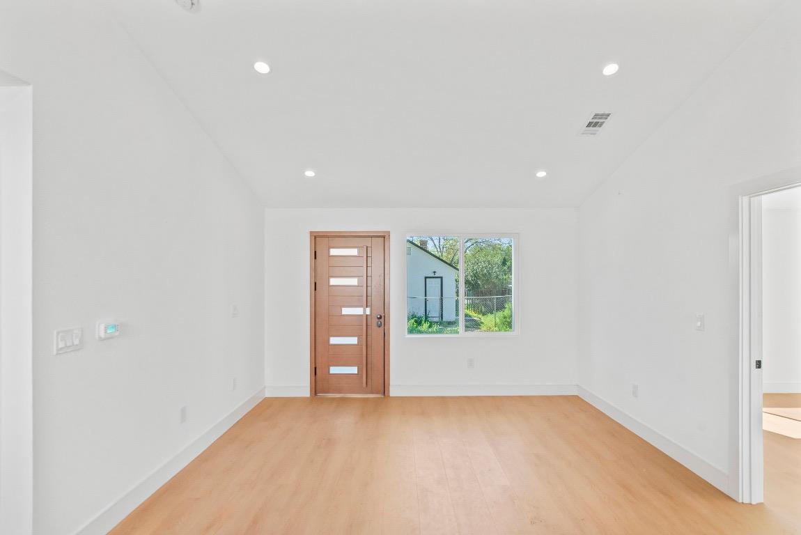 374 S 21st ST, SanJose, CA 95116, Photo 6