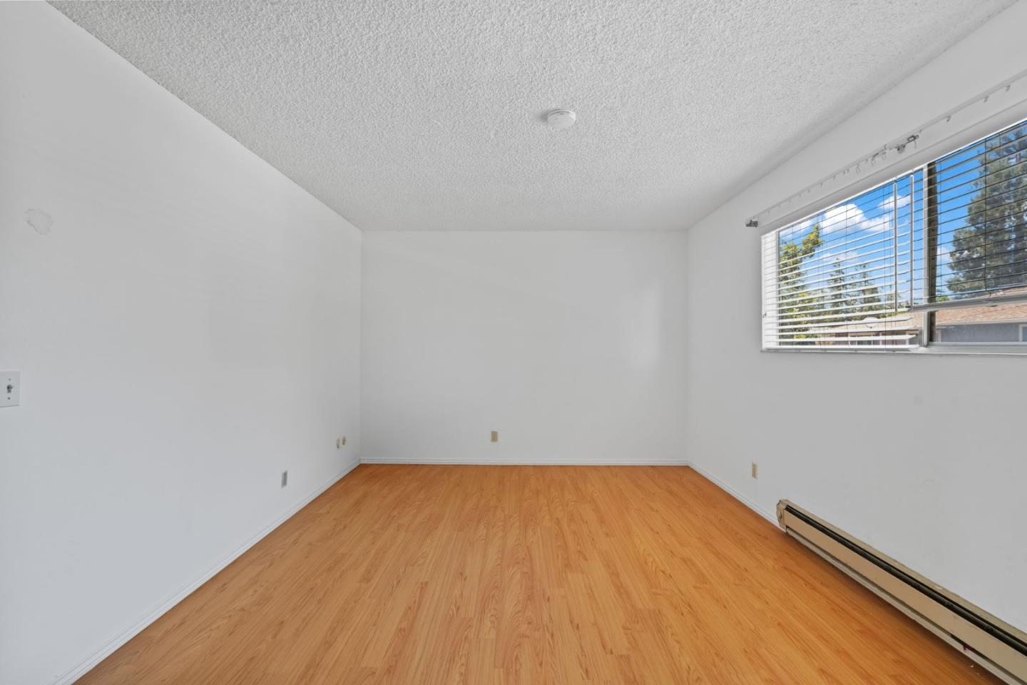 Photo #18: ML82050839 Listing: Photo #18
