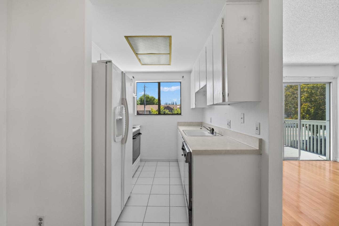 Photo #5: ML82050839 Listing: Photo #5