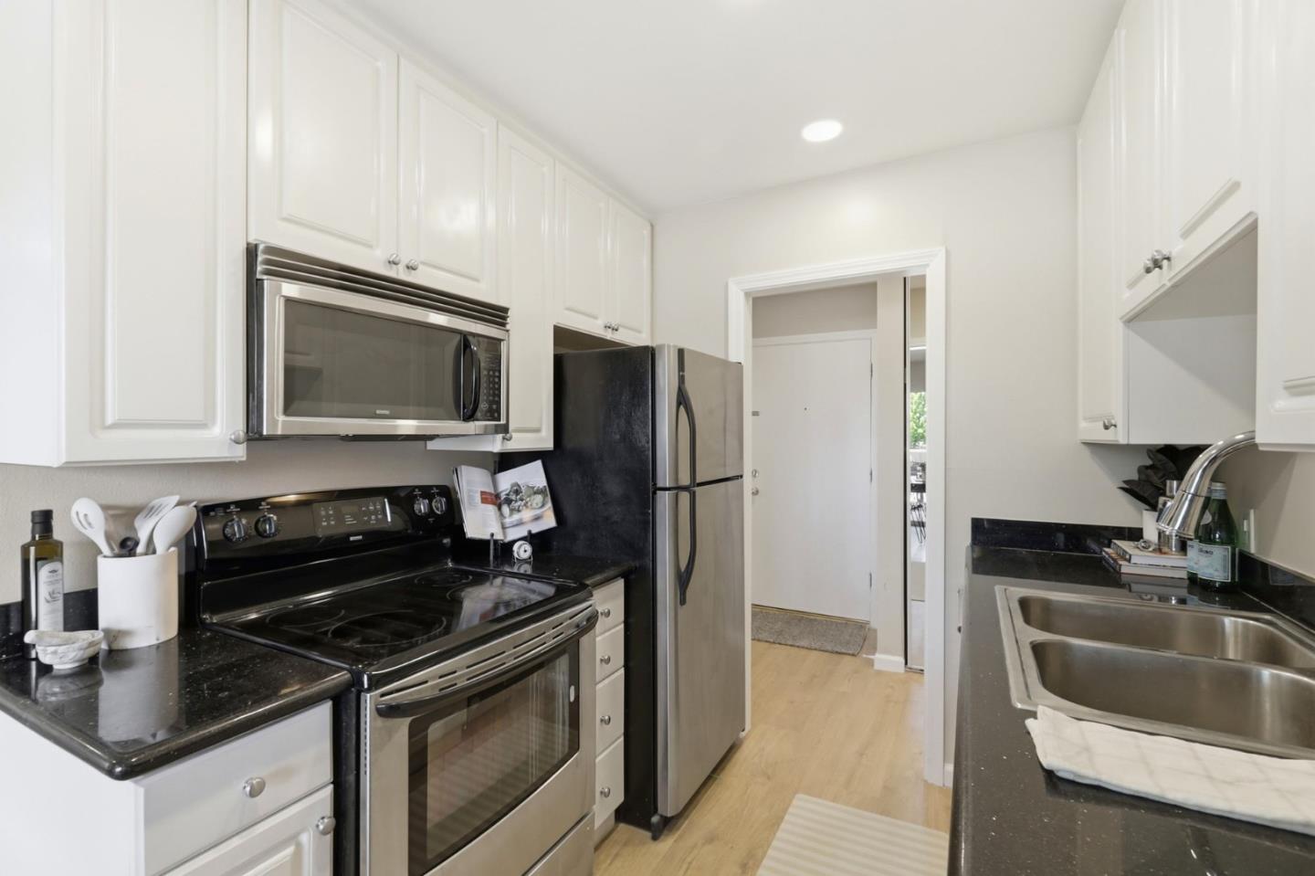Photo #10: ML82050859 Listing: Photo #10