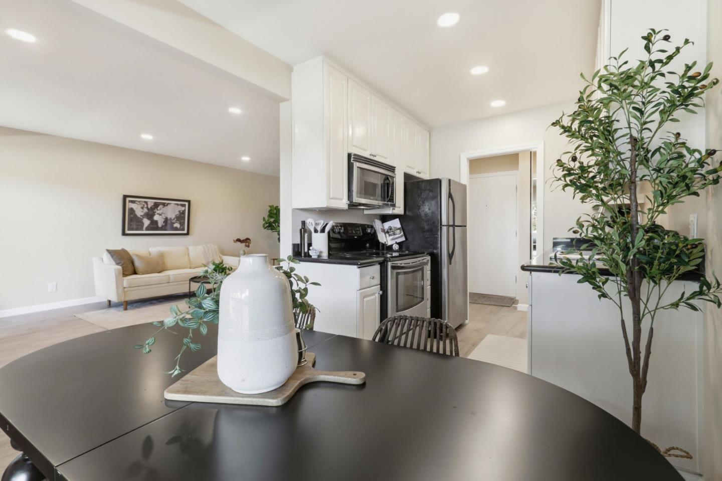 Photo #13: ML82050859 Listing: Photo #13